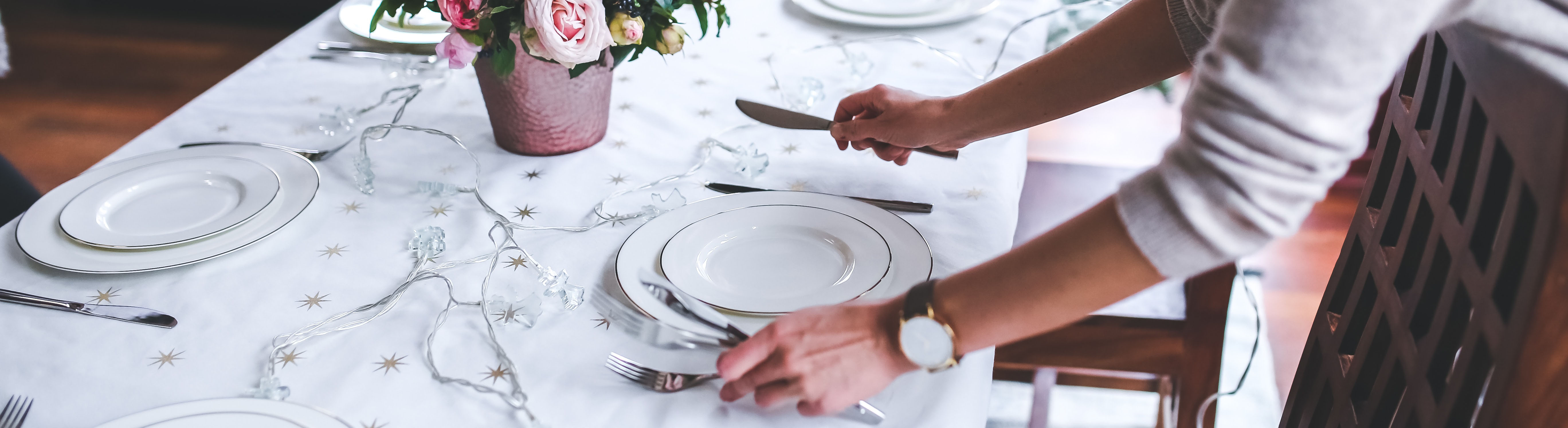 Fine Dining Etiquette: What Is The Proper Way To Use A Table Napkin?